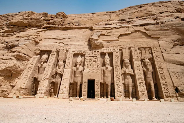 4 Day 3 Night Nile Cruise From Aswan to Luxor, 4 Day Nile River Cruise From Aswan to Luxor, 4 Days Nile Cruise From Aswan to Luxor Including Abu Simbel and Hot Air (4)