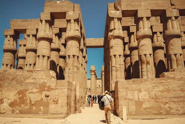4 Day 3 Night Nile Cruise From Aswan to Luxor, 4 Day Nile River Cruise From Aswan to Luxor, 4 Days Nile Cruise From Aswan to Luxor Including Abu Simbel and Hot Air Bal (1)