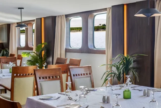 Movenpick cruise nile Royal Lily 5